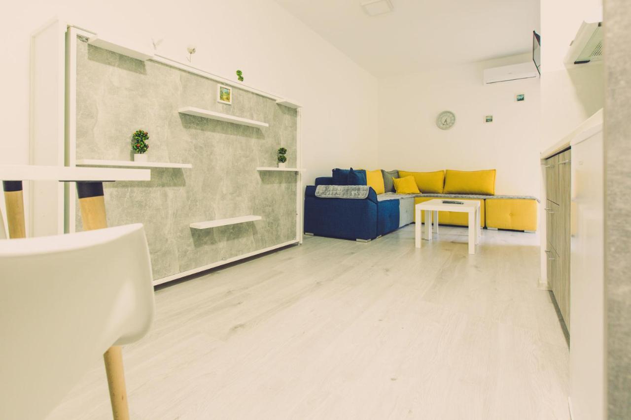 Hristovi Apartments Скопье Экстерьер фото