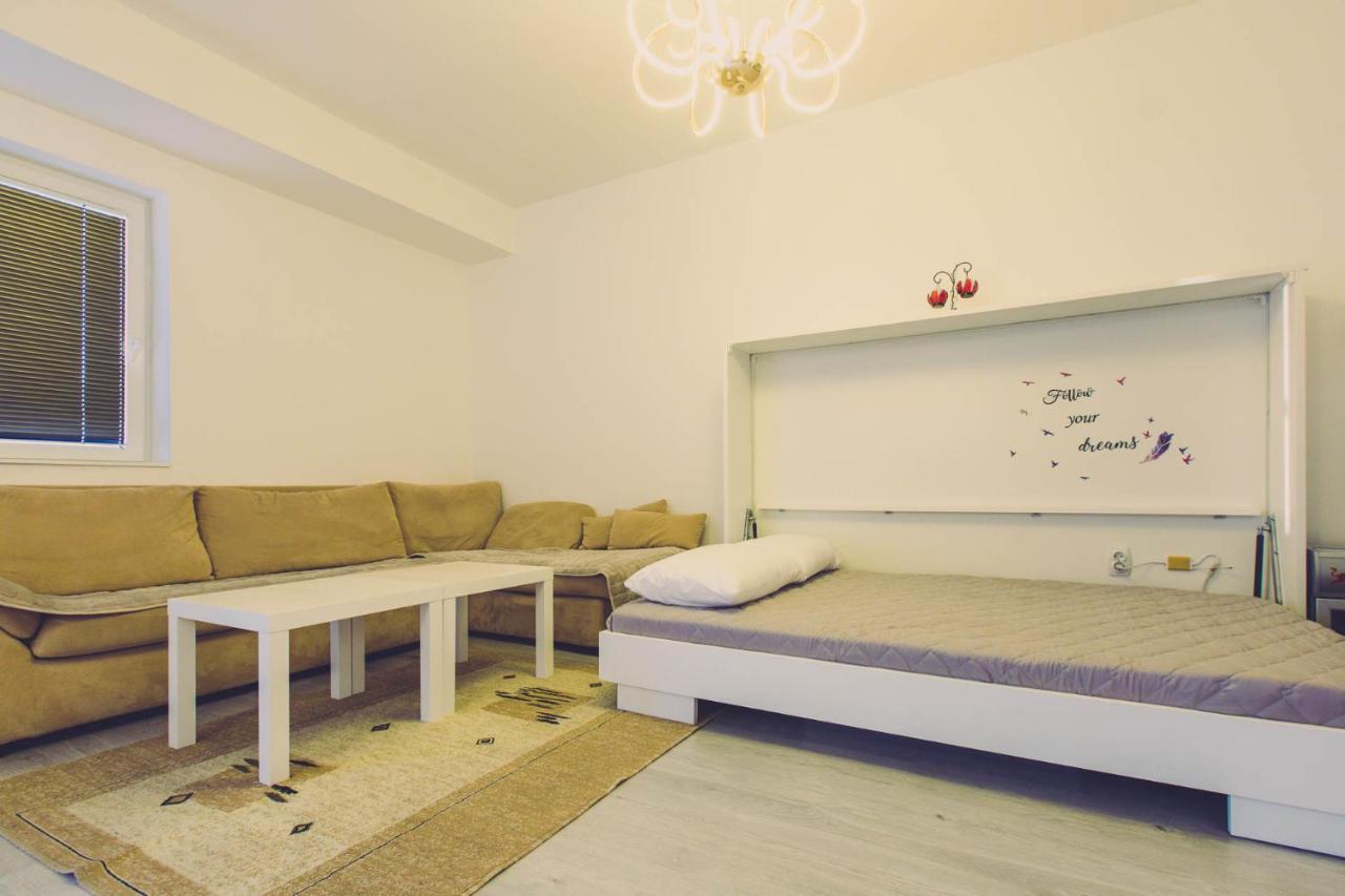 Hristovi Apartments Скопье Экстерьер фото